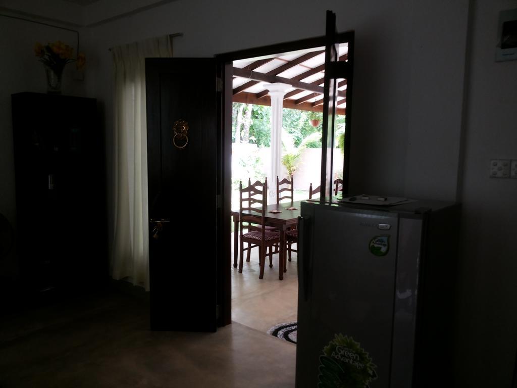 Singha Holidays Mirissa Chambre photo